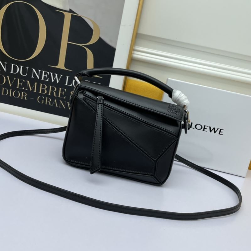 Loewe Puzzle Bags